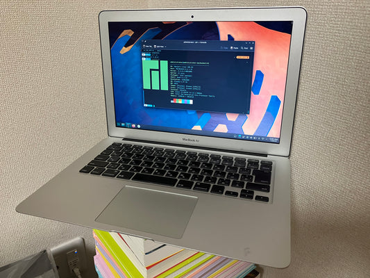 Macbook Air / A1369 / MC965J/A / 13インチ / Manjaro Linux