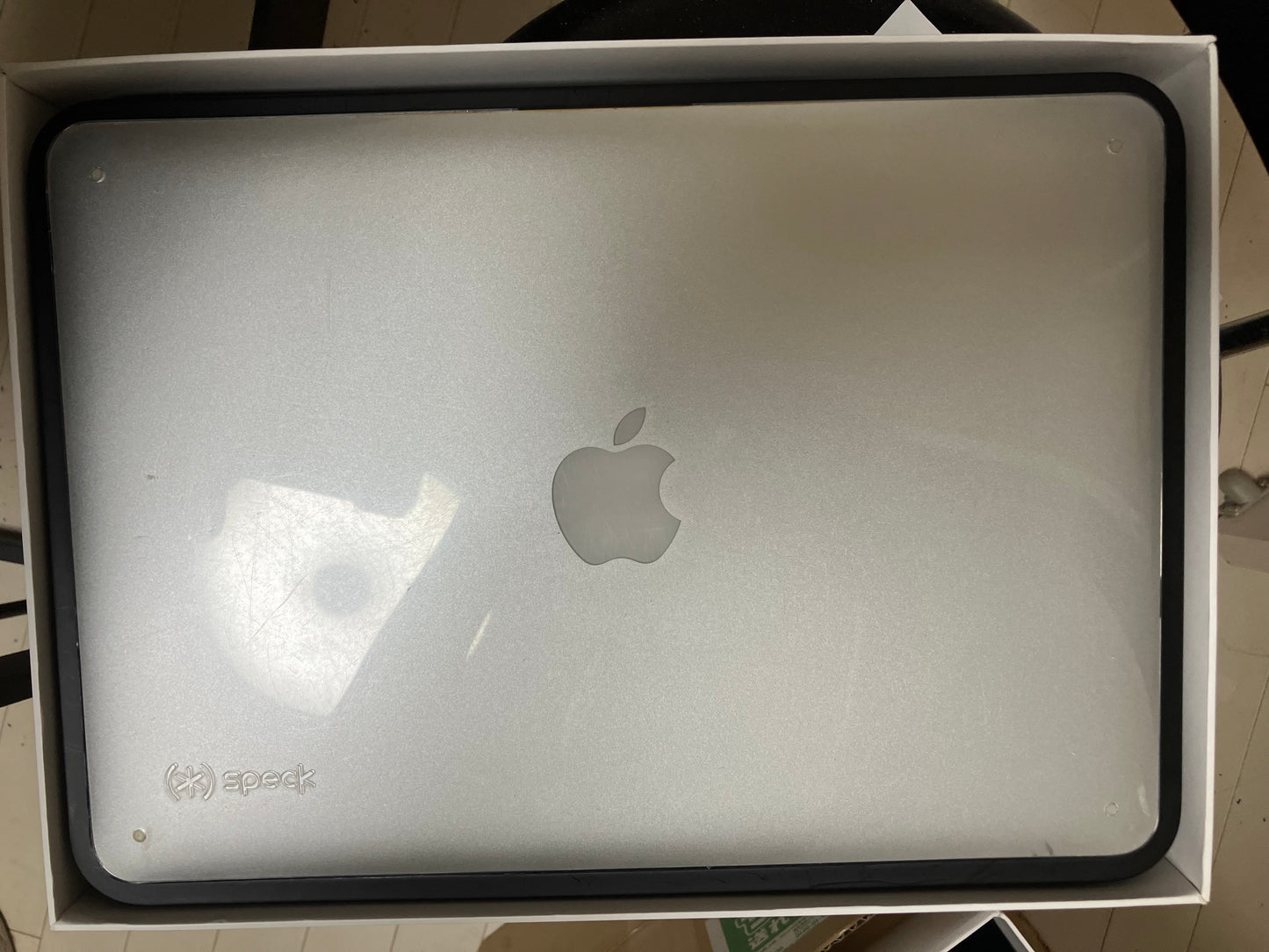 Macbook Air / A1369 / MC965J/A / 13インチ / Manjaro Linux