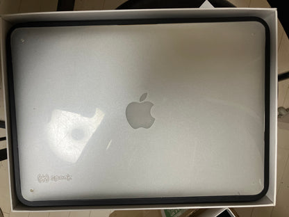 Macbook Air / A1369 / MC965J/A / 13インチ / Manjaro Linux